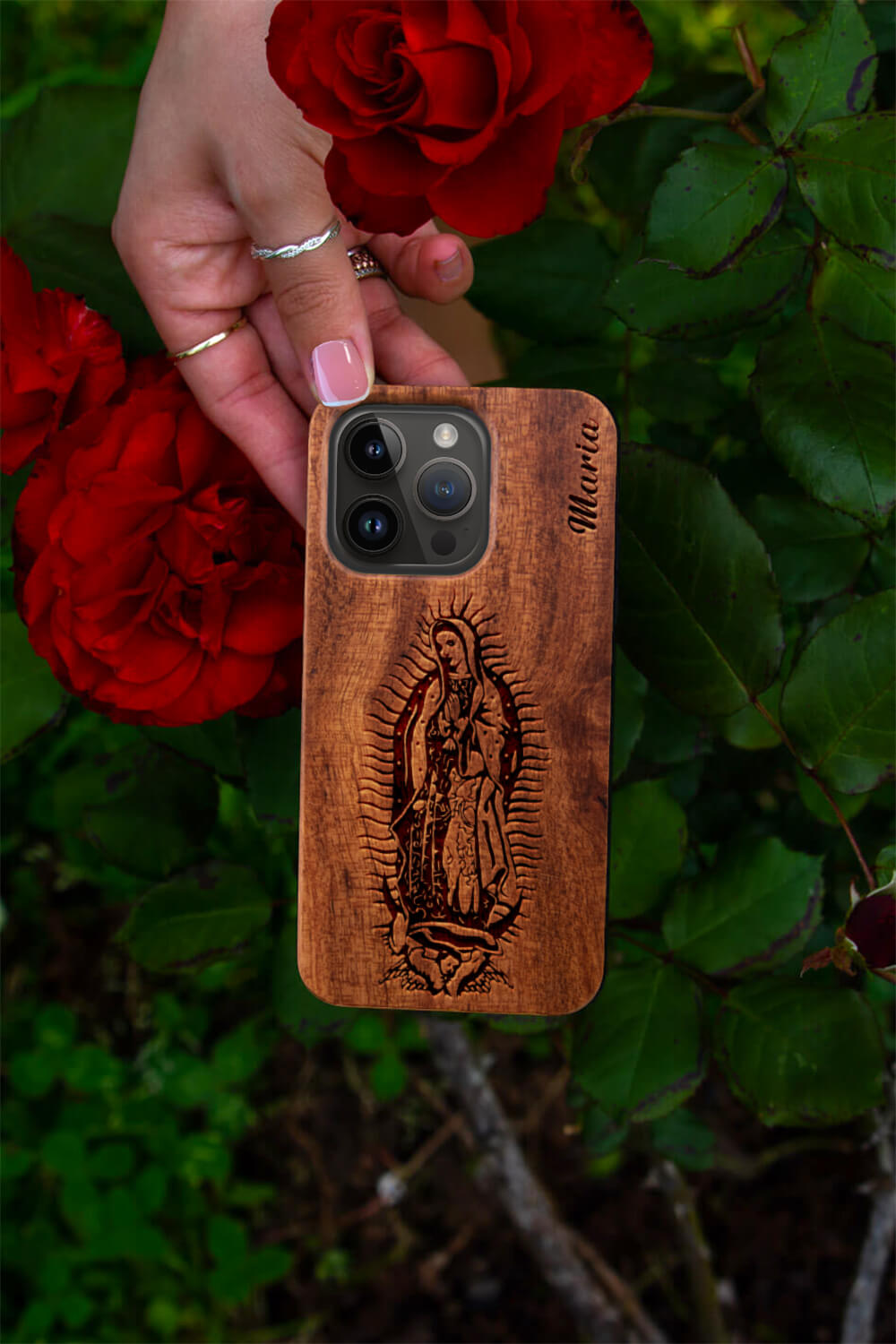 Virgen de Guadalupe with a rose background - laserxengraving.com